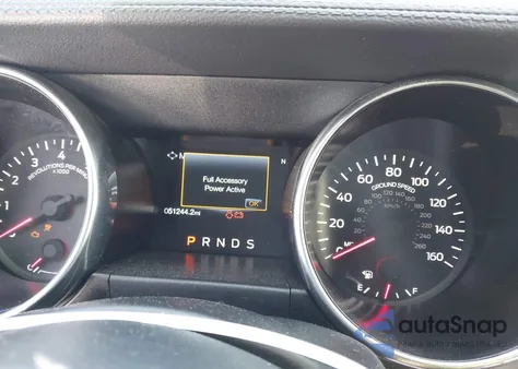 2020 Ford Mustang Ecoboost Premium z USA, uszkodzony, nr VIN 1FATP8UH4L5166042